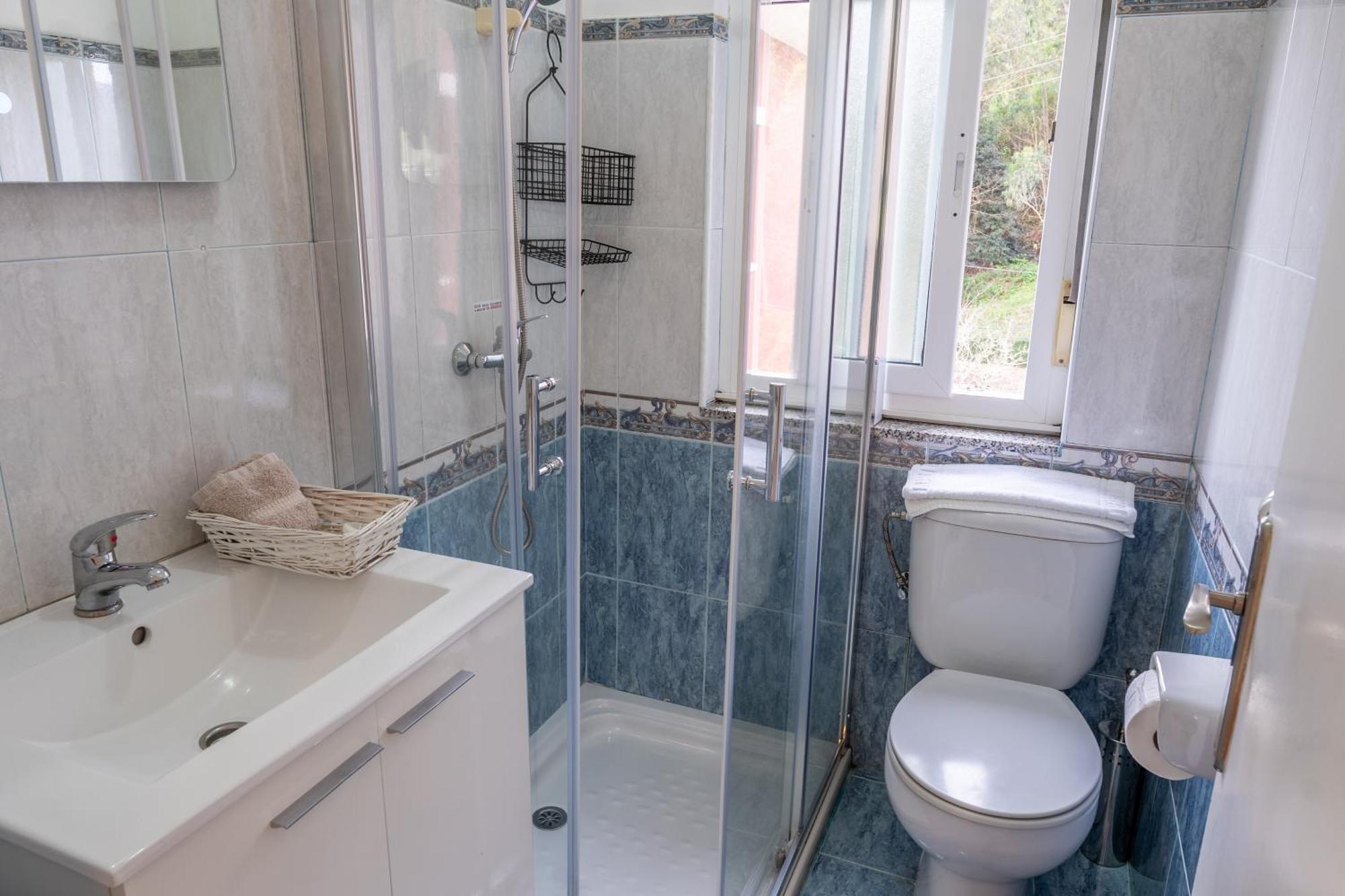 Apartamentos Ondina Soto de Luiña Kültér fotó